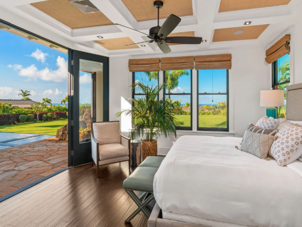 Luxury 6-Bedroom Vacation Home in Poipu - Ocean Views & Modern Comfort